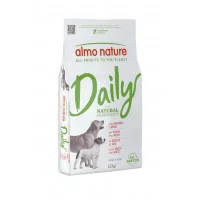 Almo Nature Daily Dog для дорослих собак всіх порід з ялович..